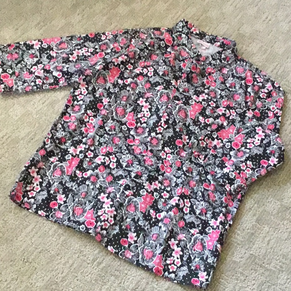 American Sweetheart Size L Black w/hot pink blouse